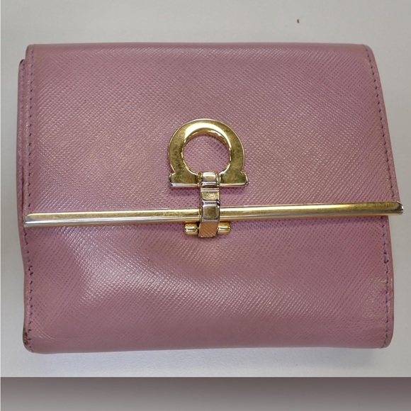 Salvatore Ferragamo Handbags - Salvatore Ferragamo Lavender Leather Gancini Wallet
